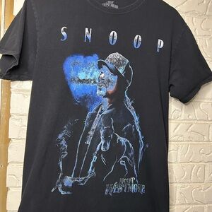 Snoop Dogg  - Mount Westmore Faded Logo Shirt - Size Medium